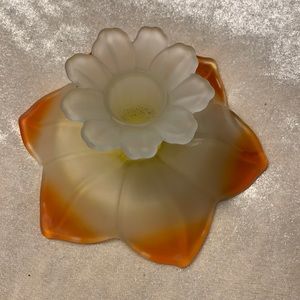 Daffodil candle holder